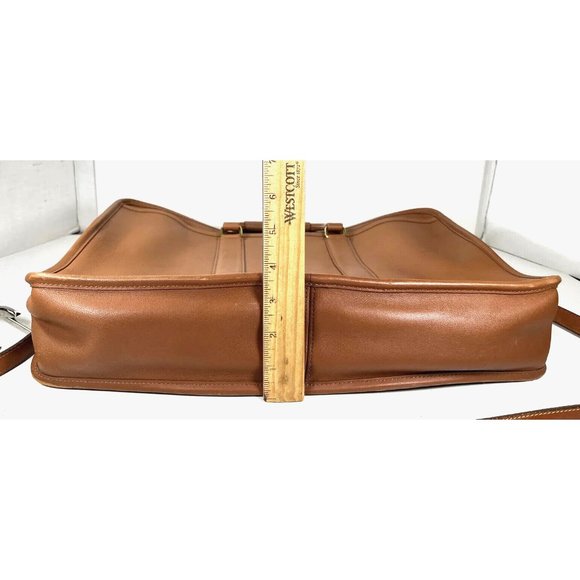 Coach Brown Leather Multi Compartment Briefcase w/ Replacement Strap- Distressed - Picture 7 of 12